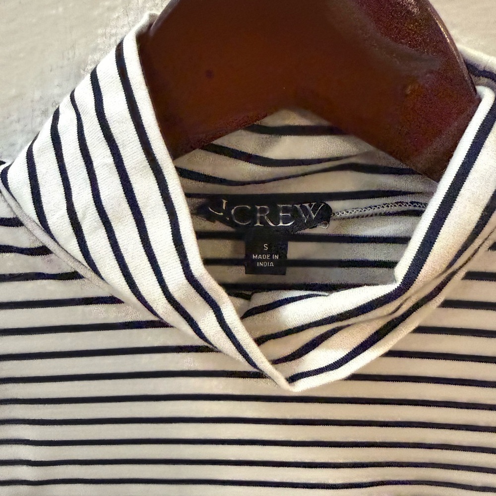 NWT J.Crew Stretch cotton-blend T-shirt in stripe size Small - Picture 6 of 6